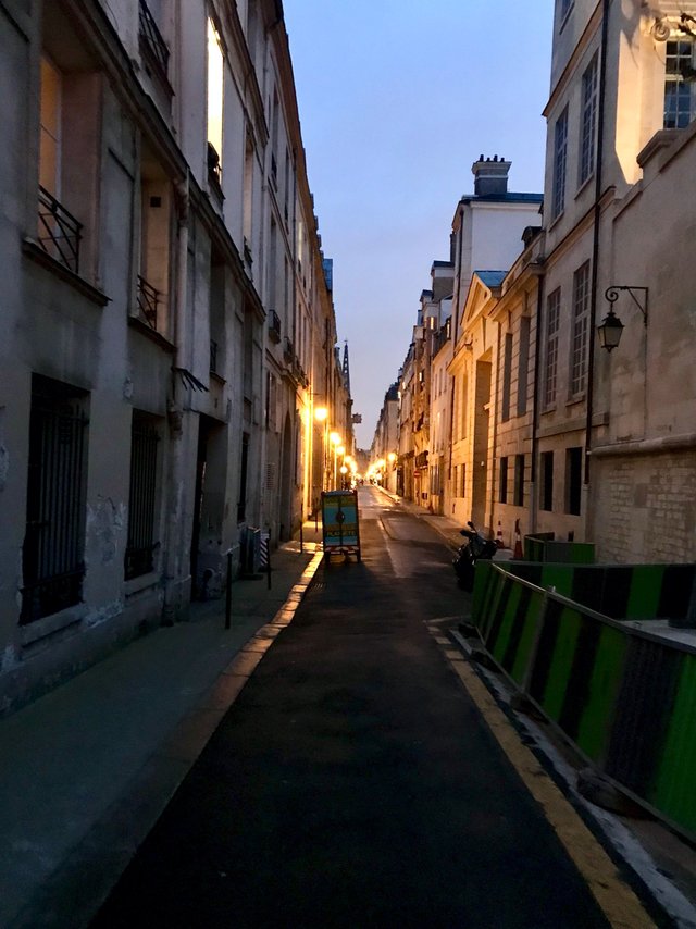 Rue Saint-Louis