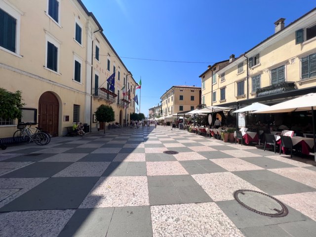 Vittorio Emanuele square