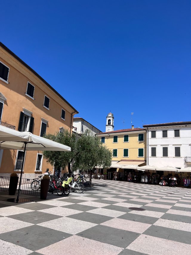 Vittorio Emanuele square