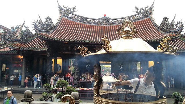 Lungshan temple.