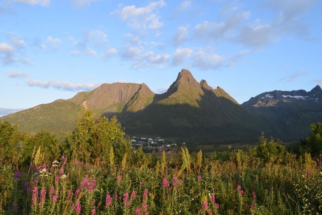 A view of Segla from ground level