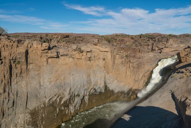 The main falls.