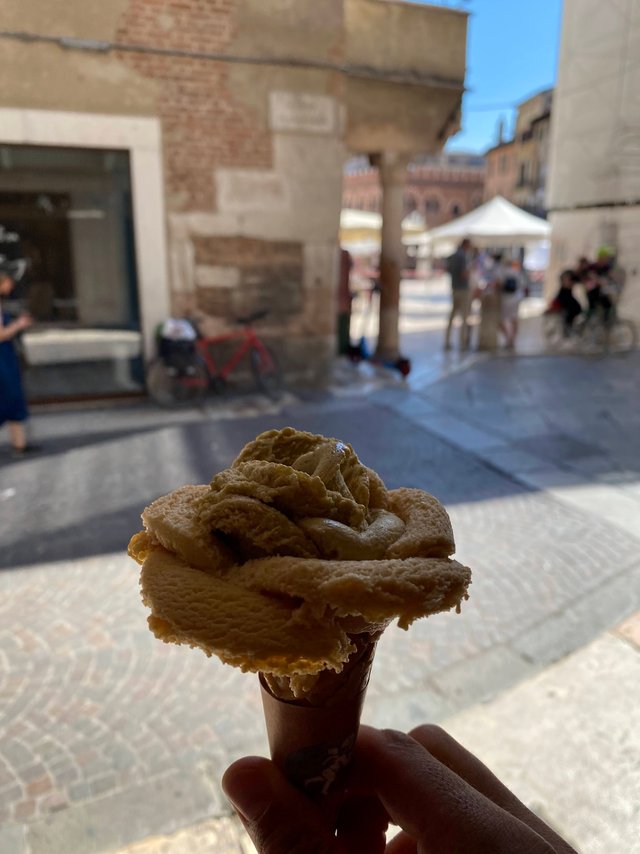 Can’t leave Verona without having a gelato