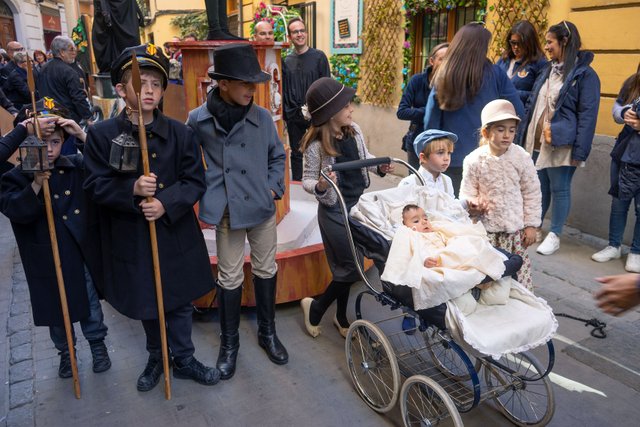 Cant De L’Estoreta Fallas 2020 – The Traditional Children Parade Before La Planta