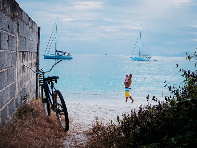 huahine-society-islands-french-polynesia-france-gastontrussi_170619_EM1MKII_32089.jpg