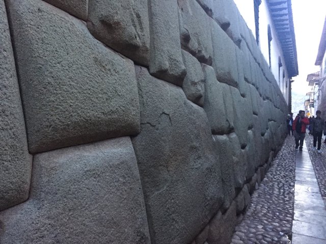 Inca walls