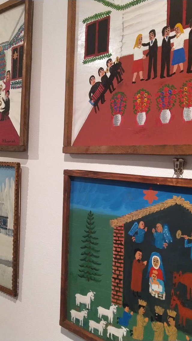 Folk art in Poland is changing rapidly, which is the effect of vast changes that happened here since 1989. Stanisław Koguciuk was one of the most gifted folk painters, who drew inspiration both from traditional folk art and from surrounding reality.