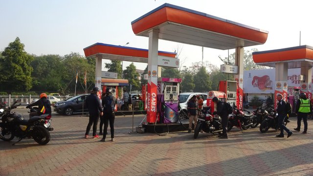 Fuel station