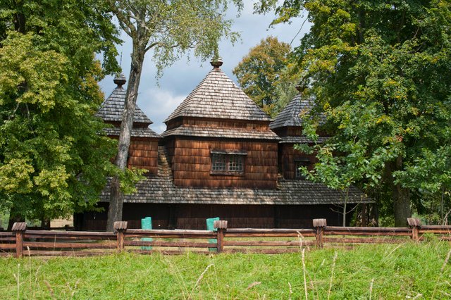 Smolnik, Wooden Church