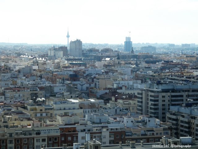 Panoramic with the Pirulí de O’donnell in the background