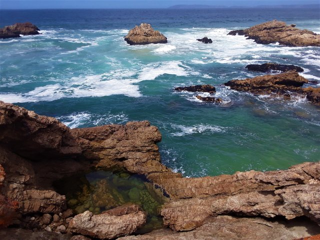 Exquisite little rock pool for bathing