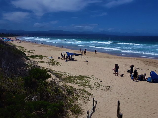 Tourist season and the beach is so long that it hardly gets crowded, just showing how rare and exclusive this beach resort really is.