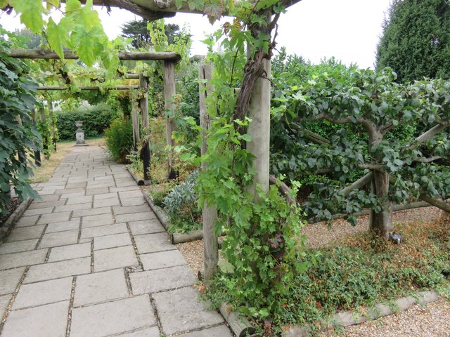 There’s also one more garden showing some of the plants and herbs that the Romans grew and what they were used for.