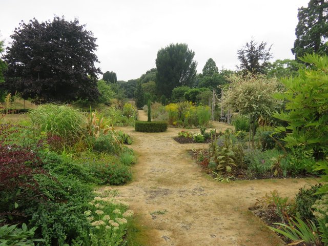 The dry gardens