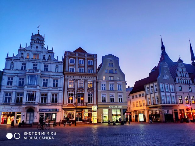 A view of the old houses at the market place - now imagine the christmas market here - at this time I will definitely come back ;)