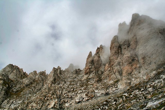 The Olympus massif