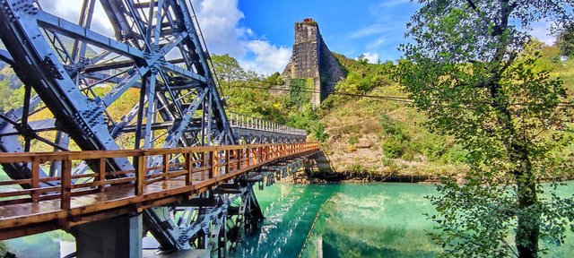 On the other bank of the Neretva river