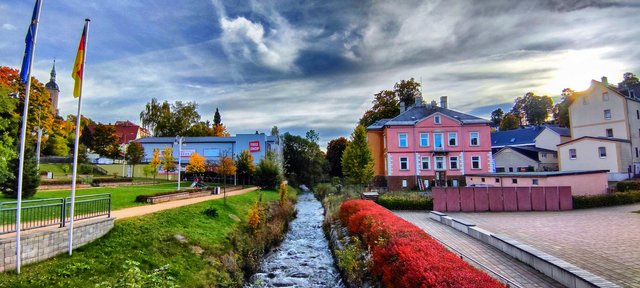 Divided by a small spring: Czechia on the left, Germany on the right