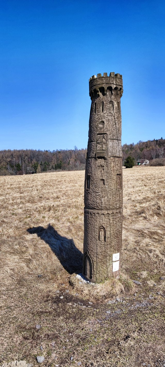 The false, small & wooden tower