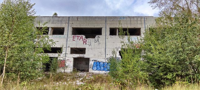 Build by the communist regime in Eastern Germany: A garage for tanks