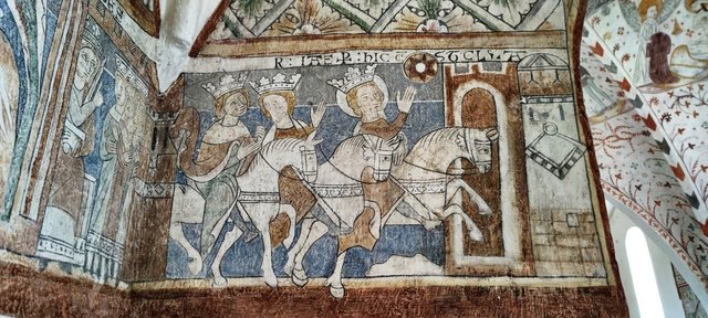 The heritage: hand-painted pictures at the Church