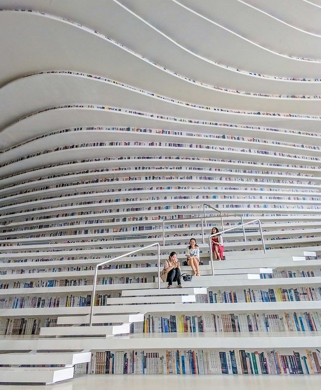 Binhai Eye Public Library, Tianjin