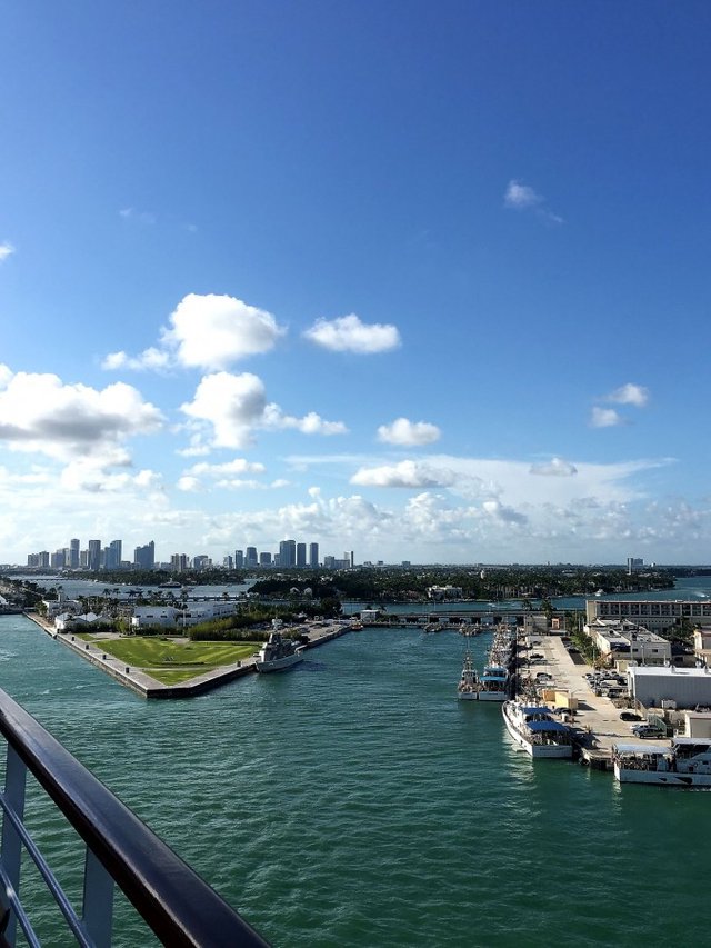 Cruising in the Western Caribbean. Day 1.