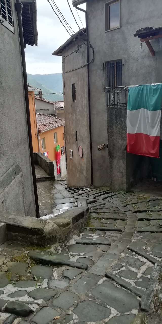 The street that leads to the most colorful steet of Vico