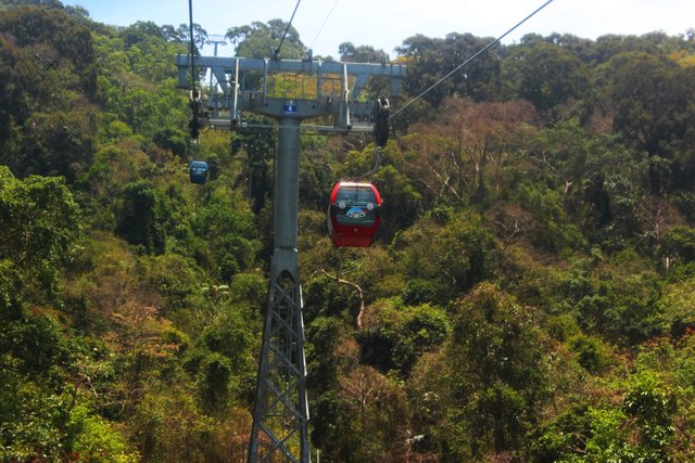 Cable car