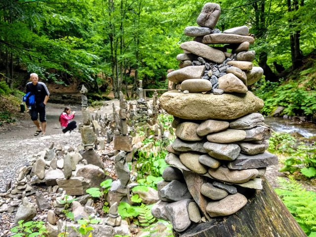 Stone pyramid on the stump