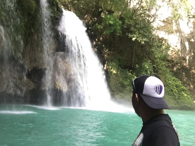 My unplanned trip to Kawasan Falls