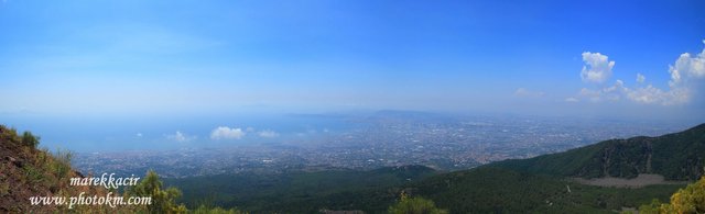 View from Vesuv to Naples