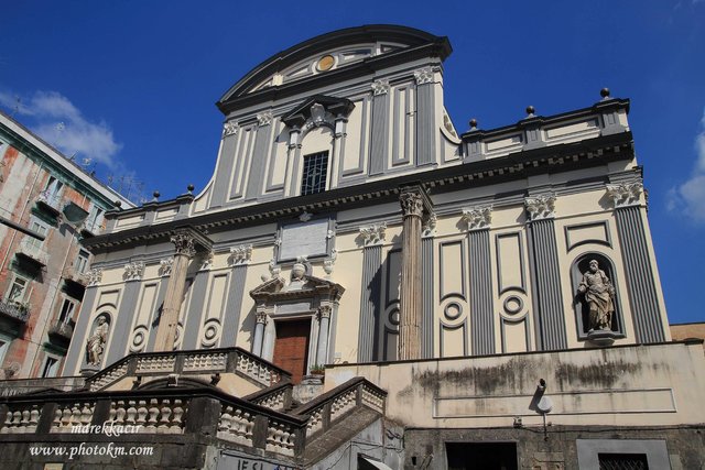Basilica si San Paolo Maggiore