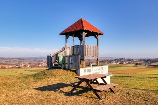 My New Year's Hike to the Jubilee Lookout Tower in Dross