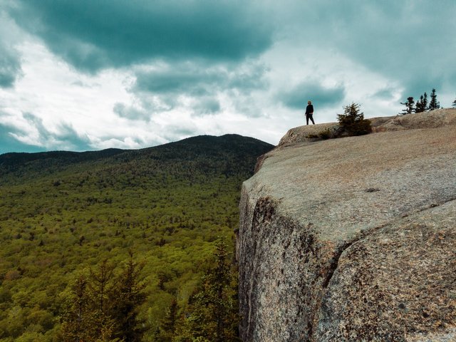 Standing atop Indian Head in the White Mountains