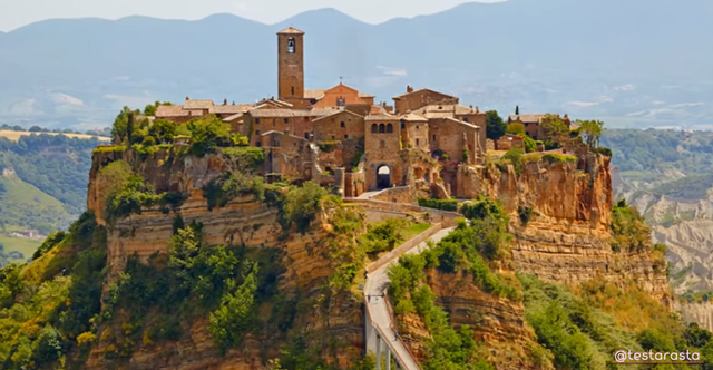 Civita di Bagnoregio has only 11 inhabitants because of the precarious structural condition that has emptied the town. 