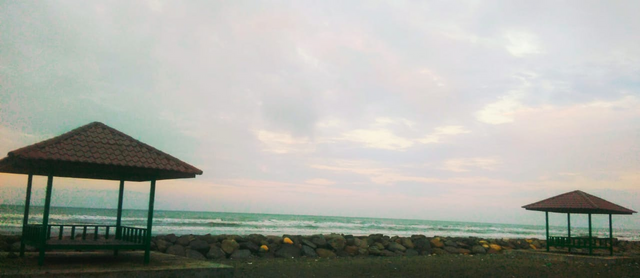 Mantak Sea Beach Dance When Afternoon