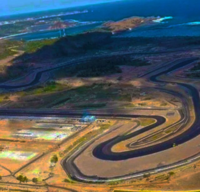 The road and the outskirts that are visible from a distance show their beauty in the Lombok islands