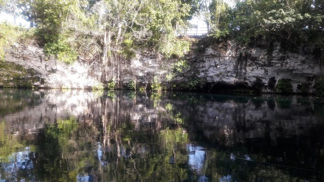 This portion it is possible to zipline or simply jump from the side into the water below