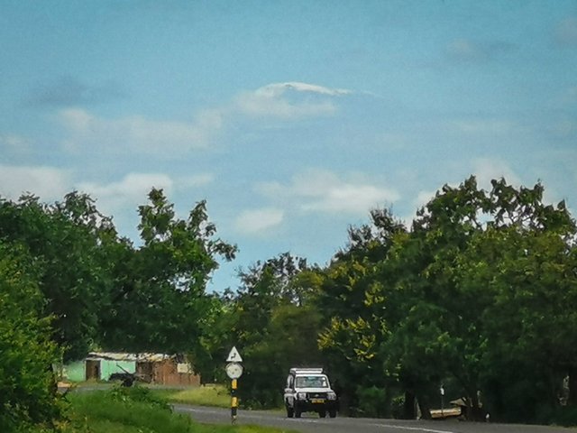 You can just see the snow above the clouds. 