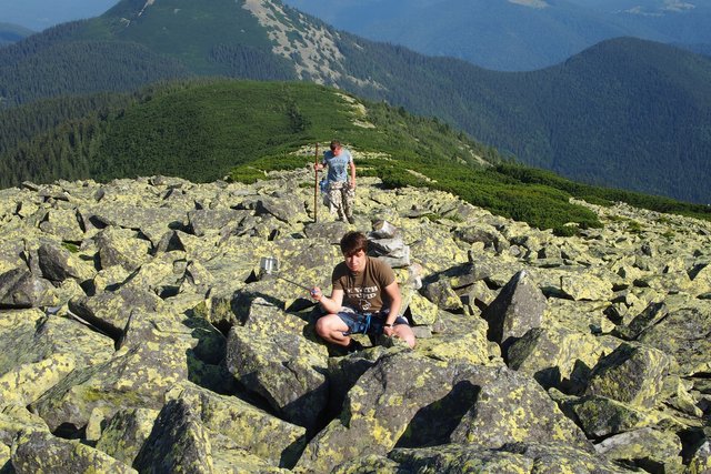 Selfies among stones