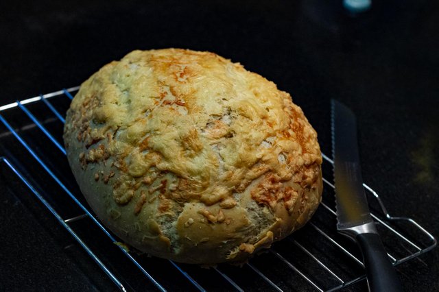 loaf_on_rack.jpg