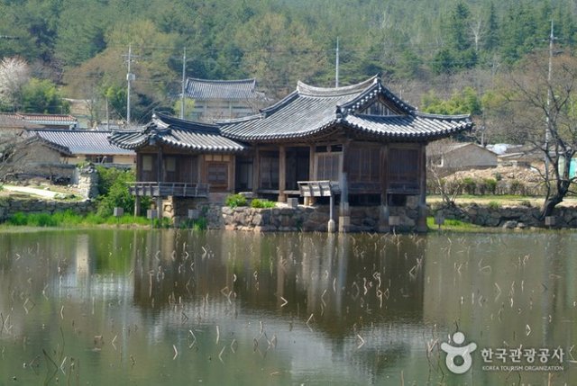 Пять исторических районов города Кёнджу, достопримечательности и легенды
