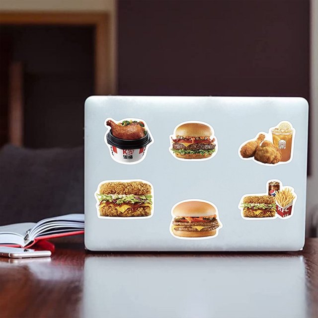 In sticker dán giá tốt tại công ty In Trí Phát