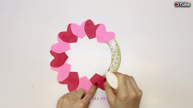 paper heart wreath