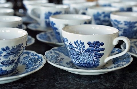 Porcelain teacup set