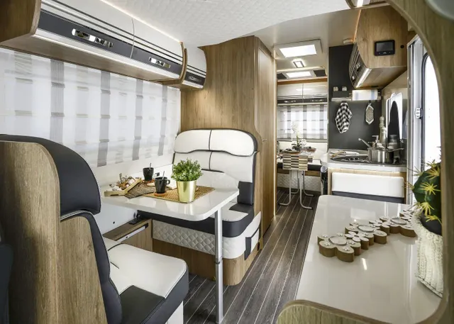 rent a luxury van for vacation