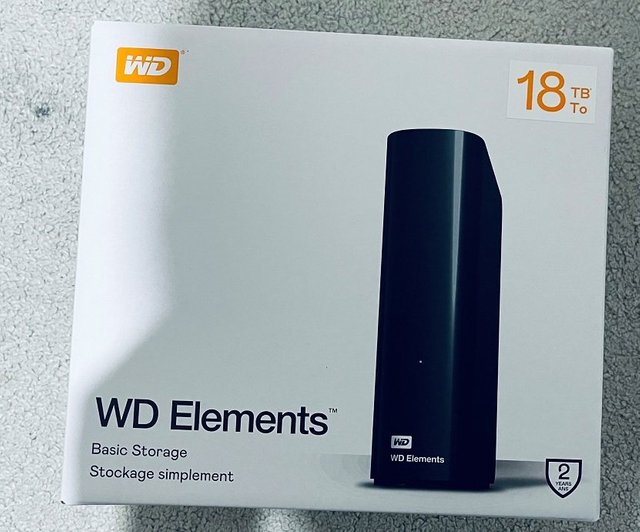 WD-elements-18tb-harddrive