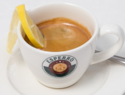 Cara Membuat Espresso Romano,  Espresso Romano