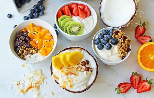 Greek Yogurt Breakfast Bowls with Toppings – Modern Honey